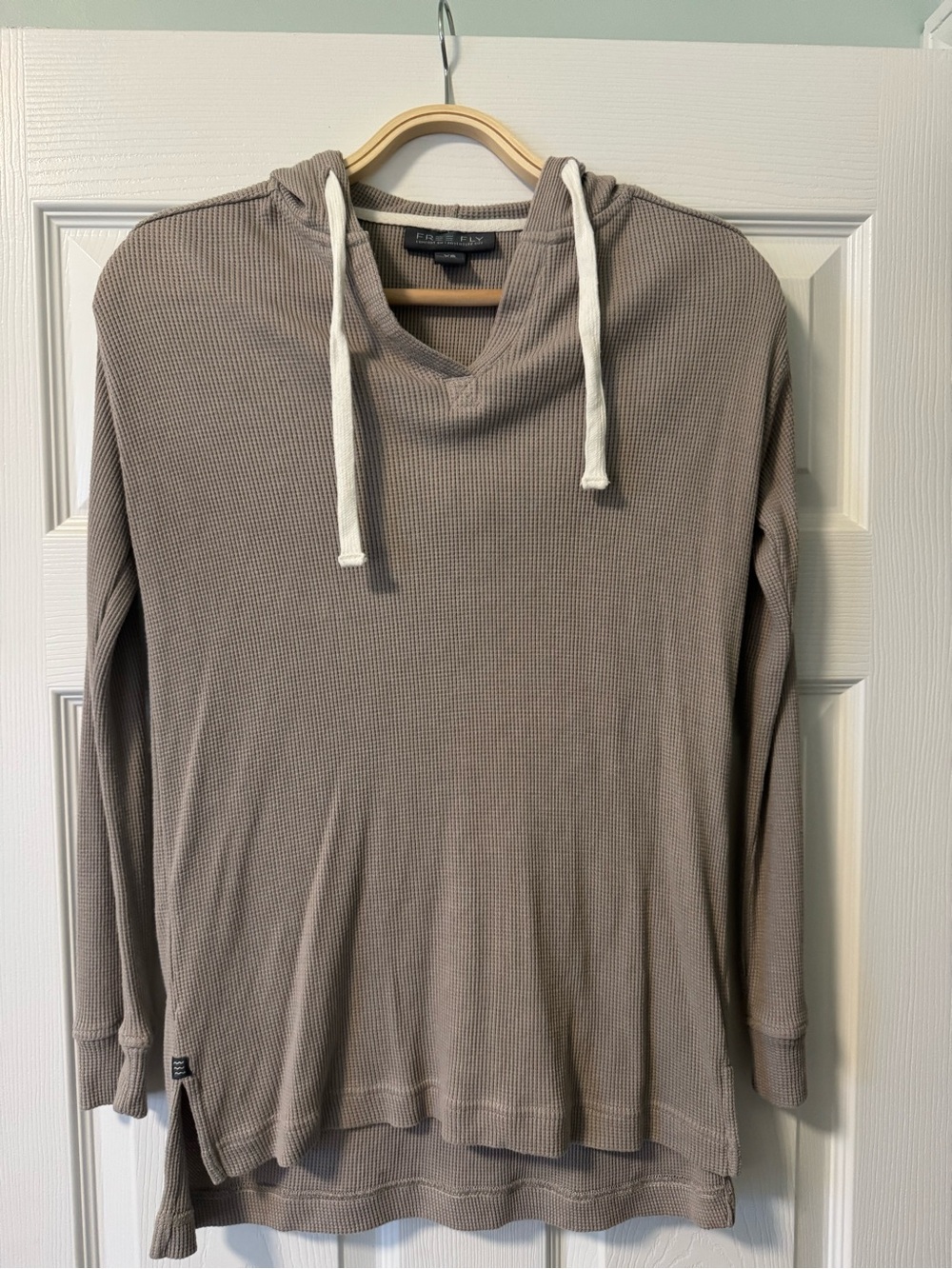 Free Fly Apparel Women’s Lightweight Bamboo Waffle Hoodie Sweater - Taupe XS